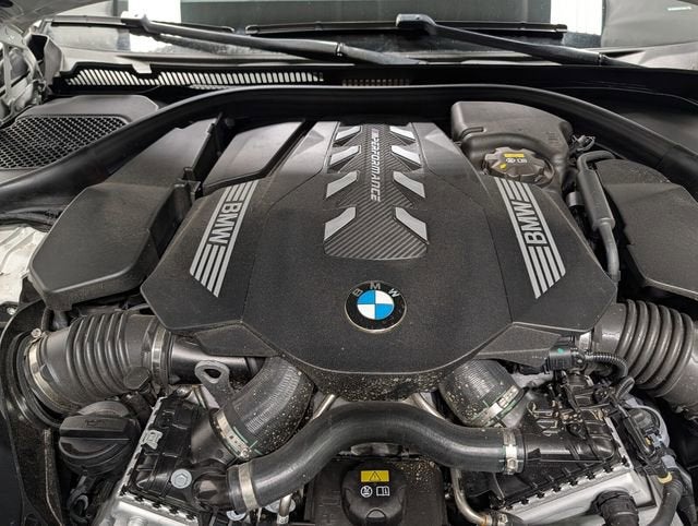 2022 BMW M550 i xDrive