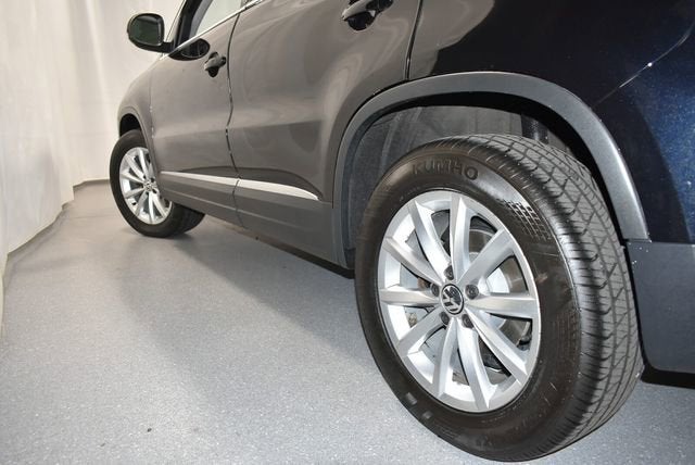 2017 Volkswagen Tiguan 2.0T Wolfsburg Edition