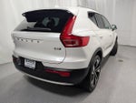2024 Volvo XC40 B5 Ultimate Bright Theme