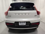 2024 Volvo XC40 B5 Ultimate Bright Theme