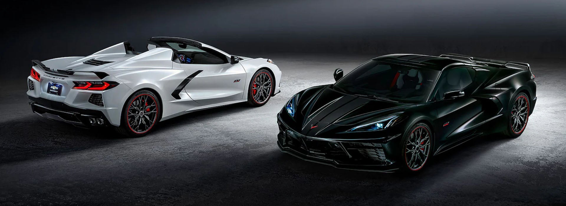 thumbnail image 2 of Greenlight 1:64 2020 Chevrolet Corvette C8 Stingray - Black Bandit Series 24 - Diecast Model 2 of 5